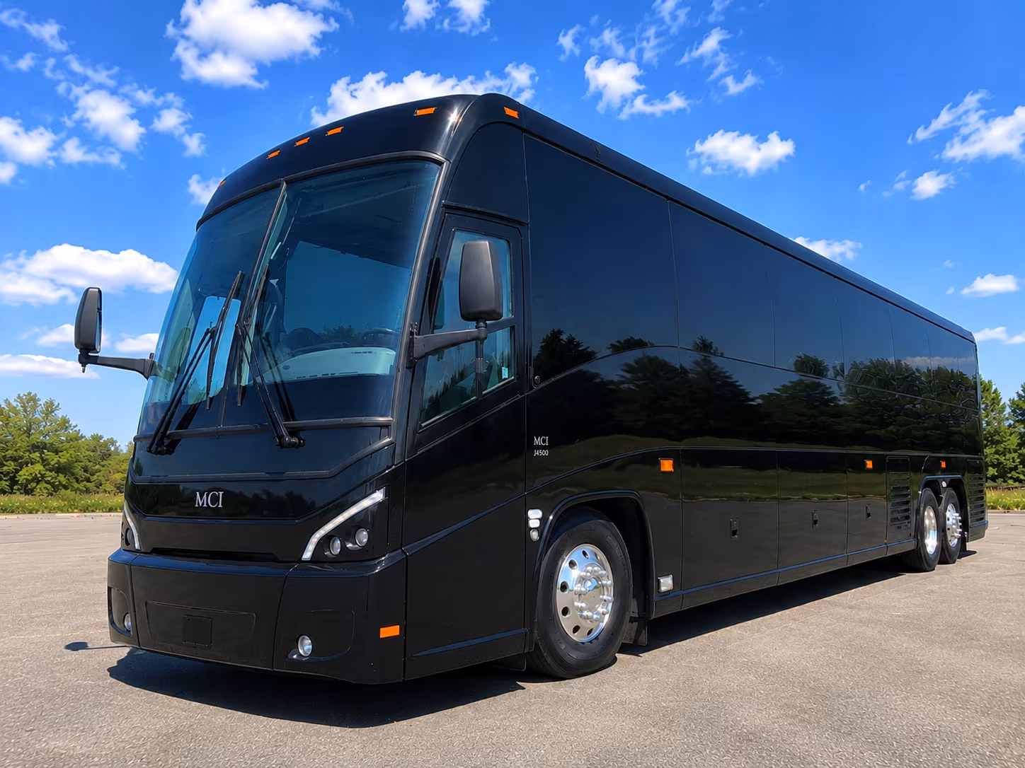 book a charter bus to yankee stadium and metlife stadium from waterbury