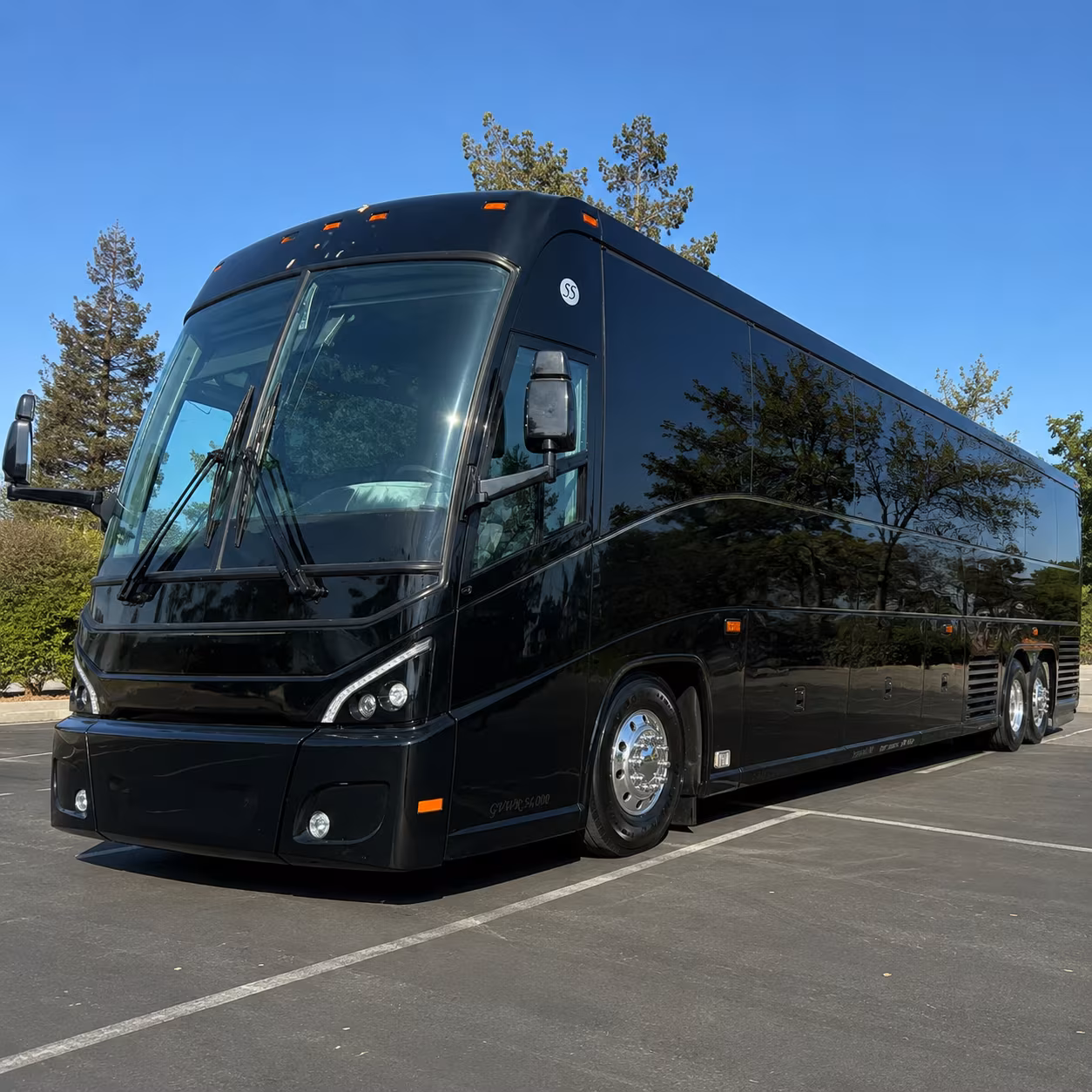 move youth groups and ministry teams to retreats across connecticut