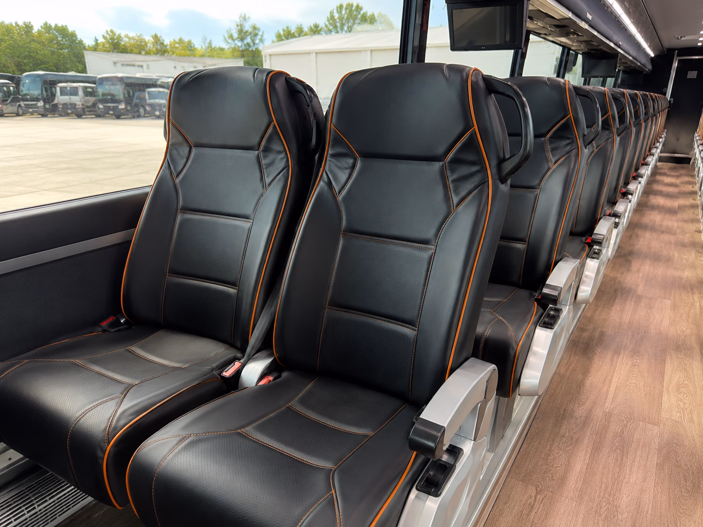 shuttle your guests between hotel blocks and your waterbury area venue with ease