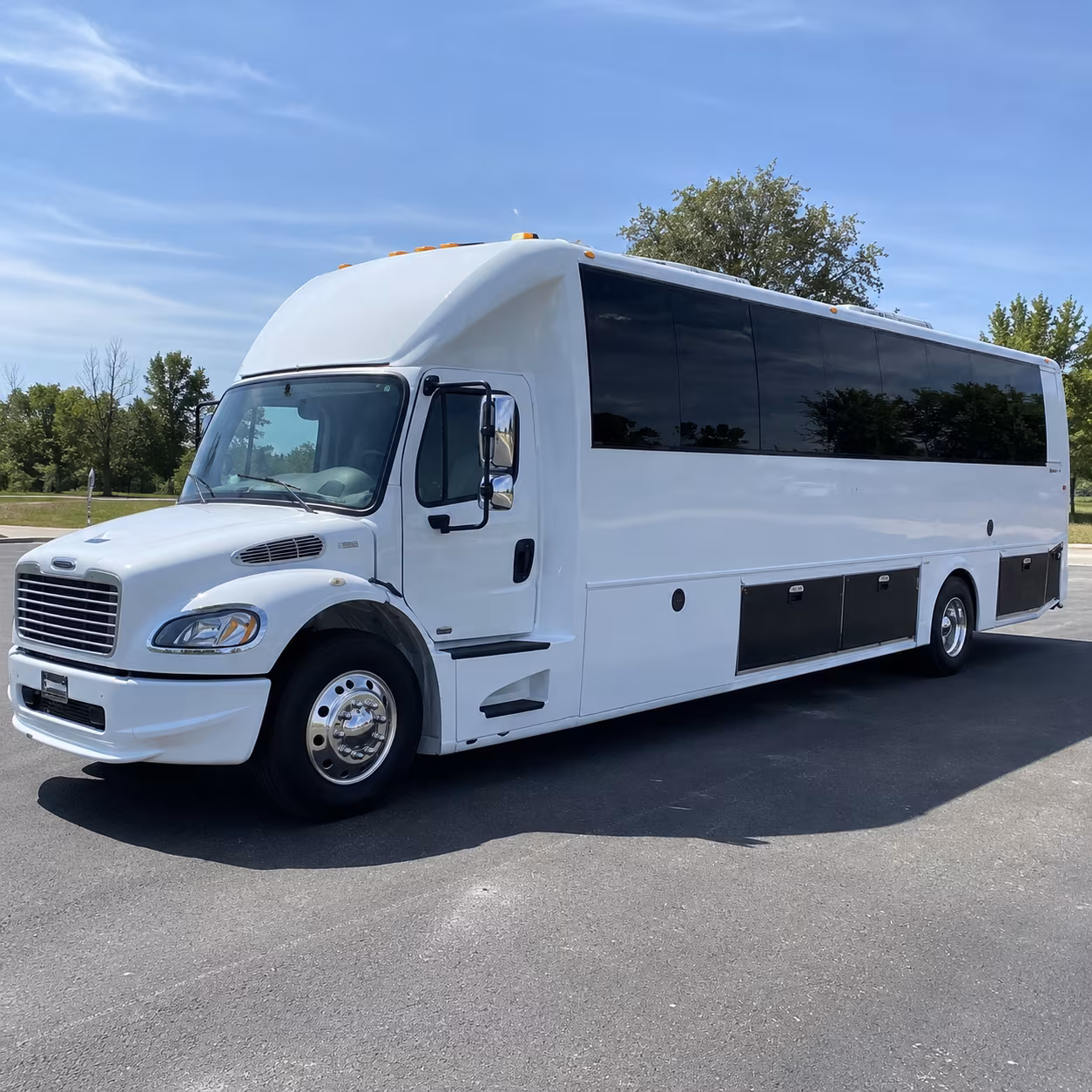 stratford 40 passenger party bus